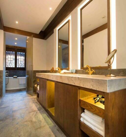 סוויטה נוף לגינה, The Yihe Garden