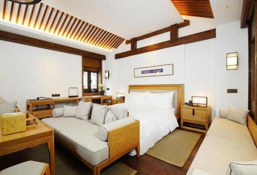 חדר דלוקס, The Yihe Garden