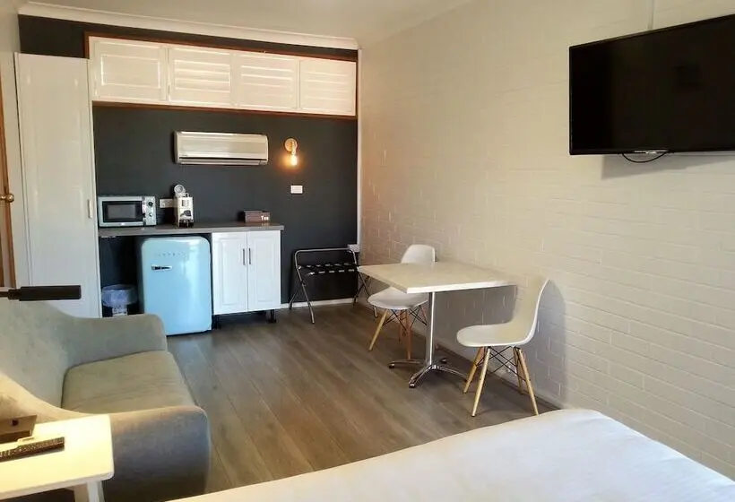 スタンダードルーム, Kurri Motor Inn