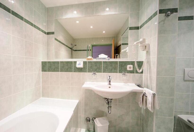 اتاق استاندارد, Zum Kirchenwirt Mariazell