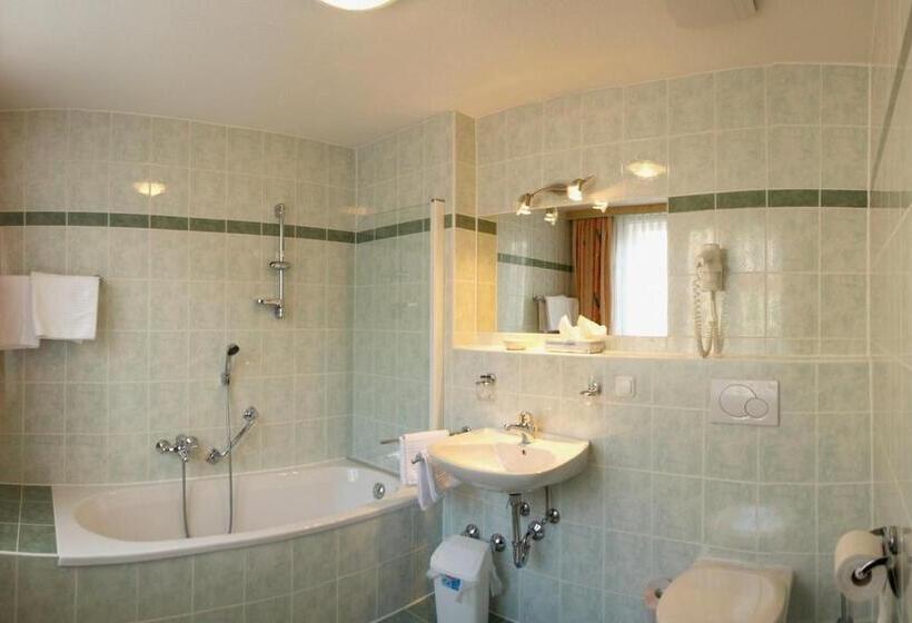 اتاق استاندارد, Zum Kirchenwirt Mariazell