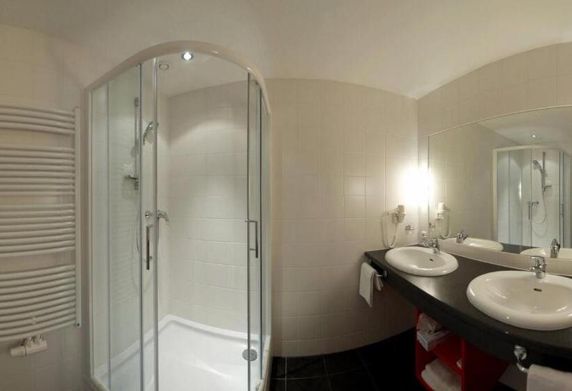 Comfort room with balcony, Zum Kirchenwirt Mariazell