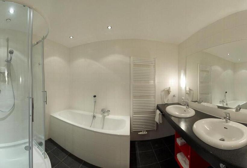 سوییت جونیور با بالکن, Zum Kirchenwirt Mariazell