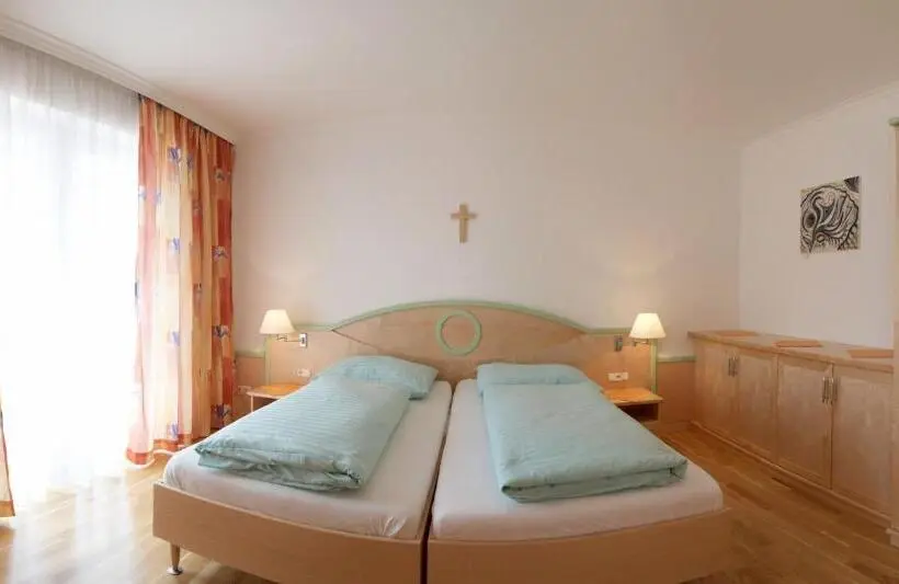 バルコニー付きジュニアスイート, Zum Kirchenwirt Mariazell
