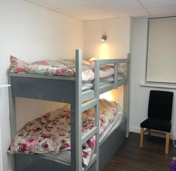 Номер Economy, Greenway & Copper Coast Hostel