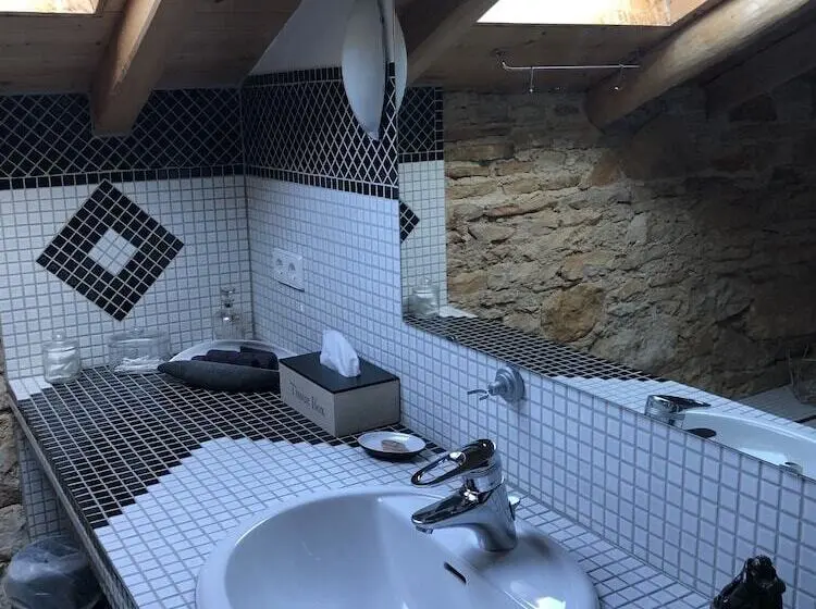 Standard-huone, La Maison D Obinat
