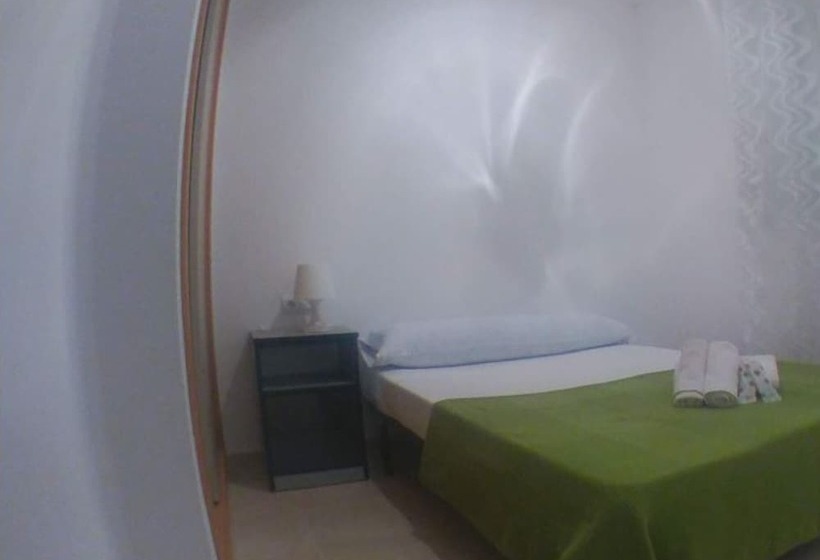 패밀리 아파트, Apartment In Zahara, Cadiz 103472 By Mo Rentals