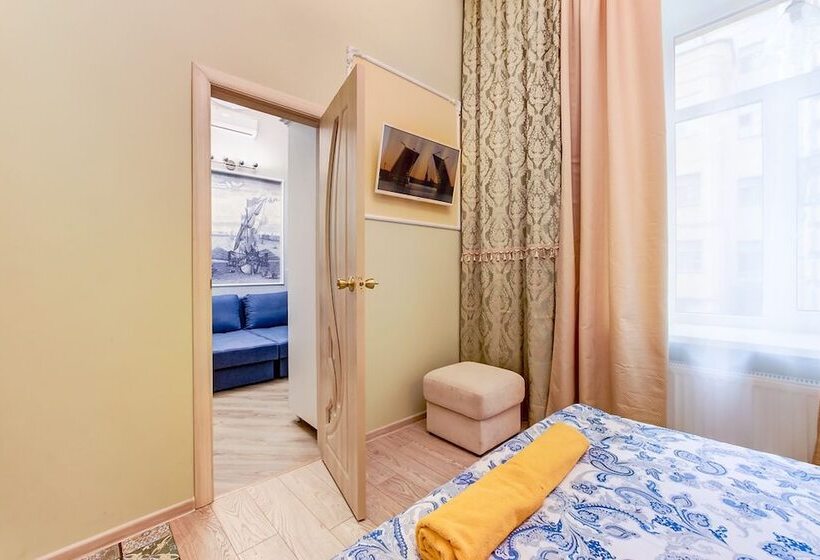 스탠다드 스튜디오, Apartments Near Palace Square