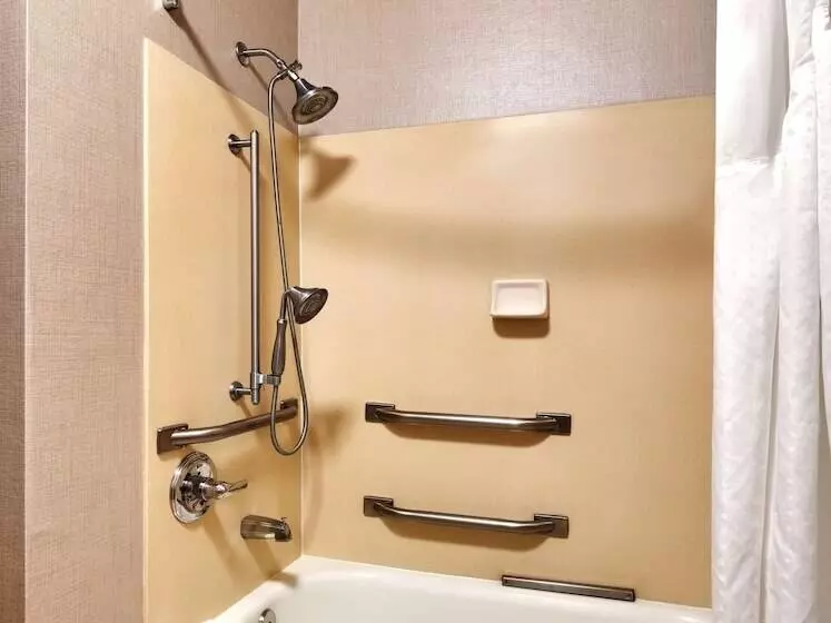 سوئیت برای معلولان, Best Western Downtown Phoenix