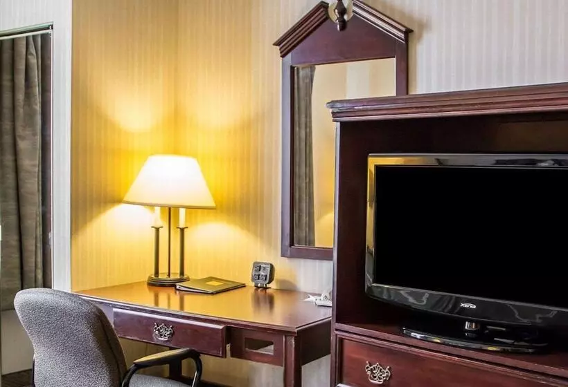スイート, Comfort Suites Mcalester
