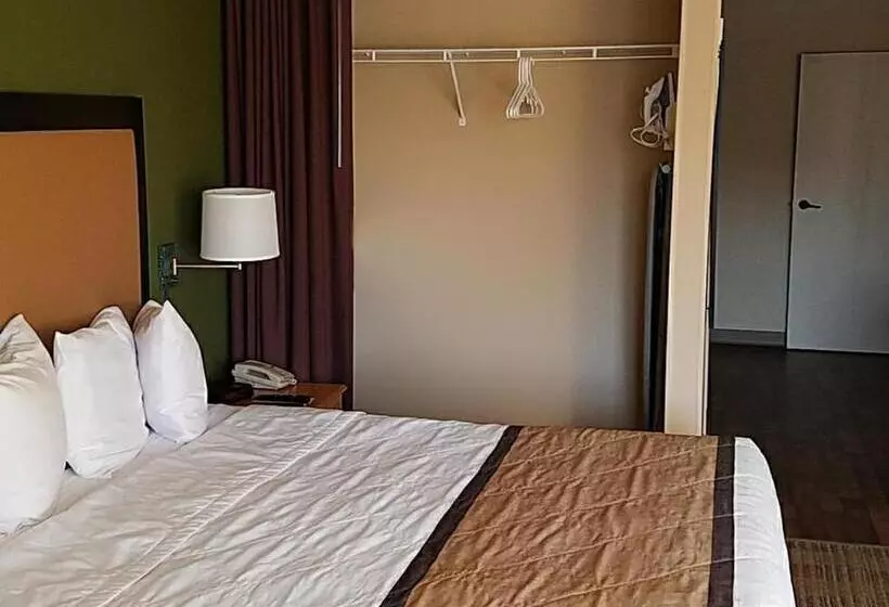 デラックススタジオ, Extended Stay America Suites  Milwaukee  Brookfield