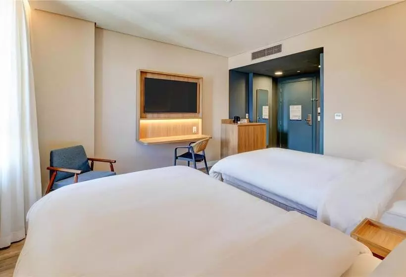 キングサイズベッドのスタンダードルーム, Hampton Inn New Albany Louisville West