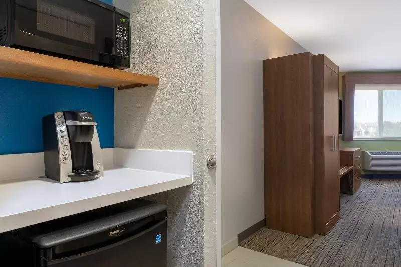 スタンダードルーム, Holiday Inn Express & Suites Colorado Springs North, An Ihg