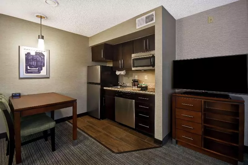 キングサイズベッドのスイートルーム, Homewood Suites By Hilton Atlantagalleria/cumberland