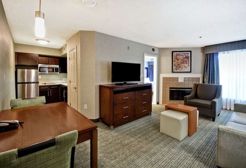 סוויטה, Homewood Suites By Hilton Atlantagalleria/cumberland