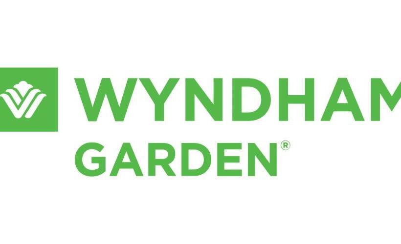 Номер бизнес-класса, Wyndham Garden Conference Center Champaign/urbana