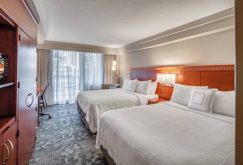 غرفه قياسيه سريرين مزدوجين, Courtyard By Marriott Jacksonville Beach Oceanfront