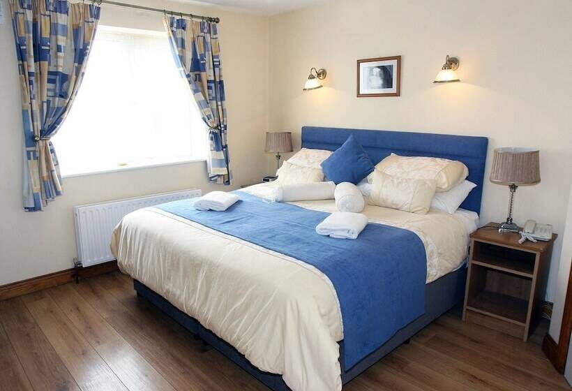 اتاق استاندارد, Teach Na Coiribe