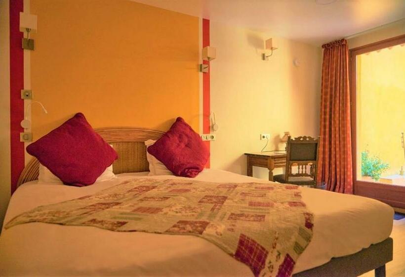 Апартаменты 1 Спальня с Террасой, Les Arcades Le Lion D'or