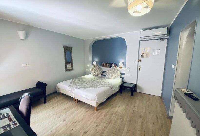 Номер Комфорт, Les Arcades Le Lion D'or