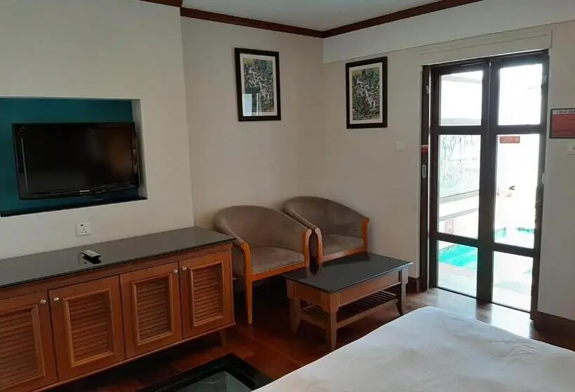 Deluxe-villa 1 Makuuhuone, Water Chalet Port Dickson  Private