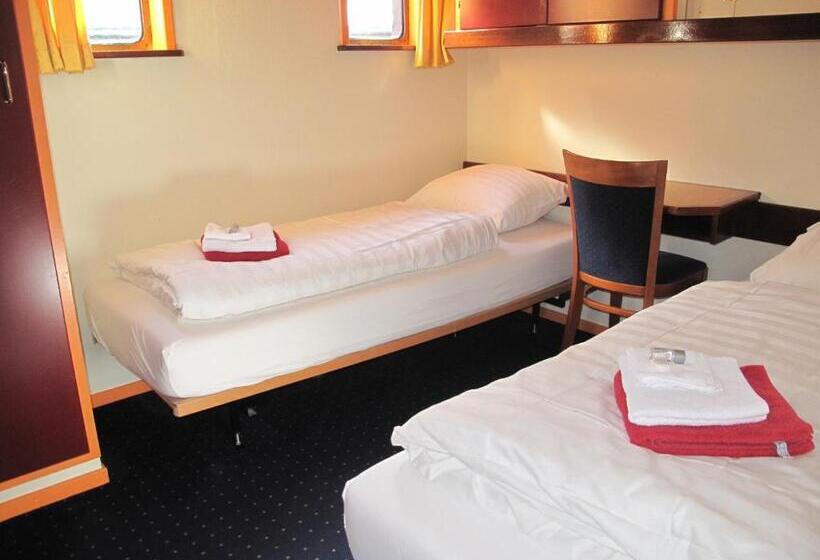 اتاق استاندارد, Botel Sailing Home