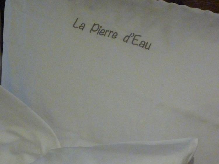 חדר סטנדרט, La Pierre D Eau