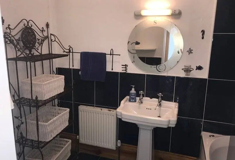 海の見える１ベッドルームアパートメント, The Moorings B&b