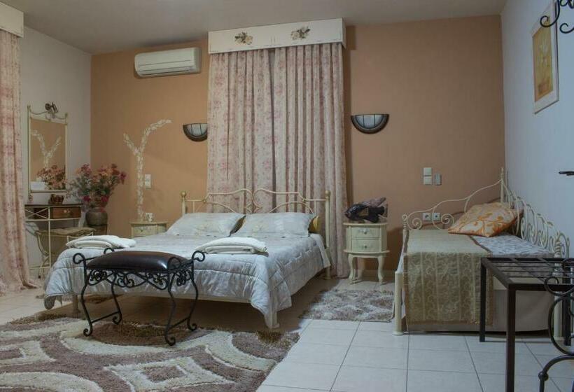 스탠다드 트리플 룸, Akrolimnion