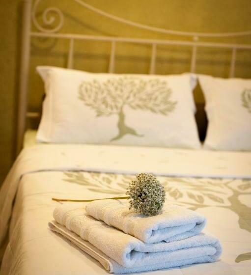 스탠다드 룸, Akrolimnion