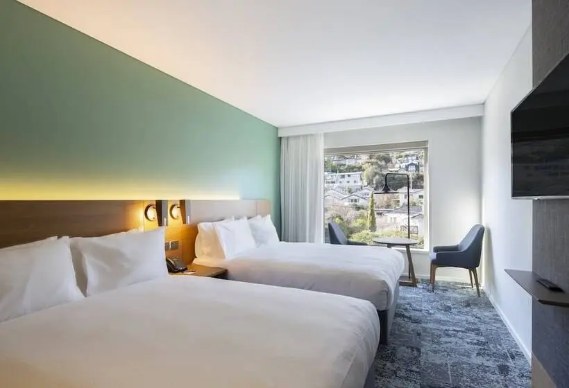 2ダブルベッドのスタンダードルーム, Holiday Inn Express & Suites Queenstown, An Ihg
