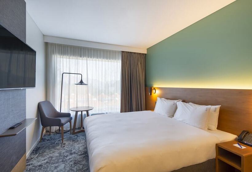 Номер Стандарт Двуспальная Кровать, Holiday Inn Express & Suites Queenstown, An Ihg