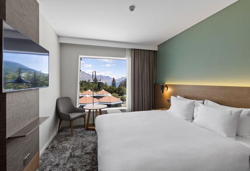 Номер Стандарт Двуспальная Кровать, Holiday Inn Express & Suites Queenstown, An Ihg