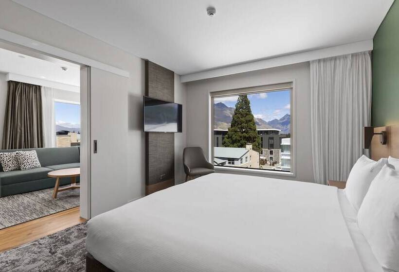 산 전망 스위트, Holiday Inn Express & Suites Queenstown, An Ihg