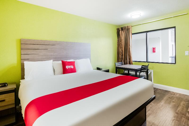 스탠다드 룸, Holiday Inn Express & Suites Queenstown, An Ihg