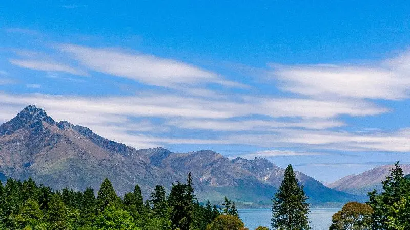 マウンテンビュースタンダードルーム, Holiday Inn Express & Suites Queenstown, An Ihg