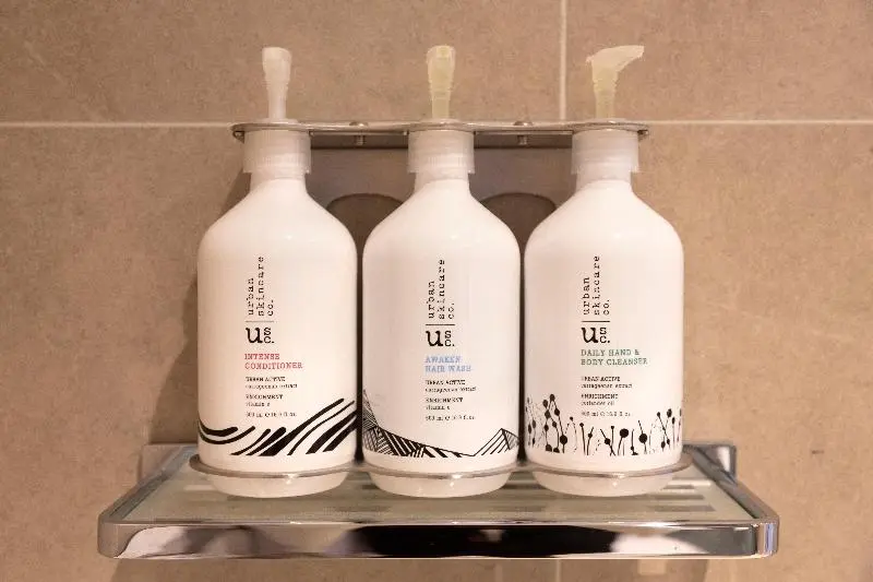 キングサイズベッドのスタンダードルーム, Holiday Inn Express & Suites Queenstown, An Ihg