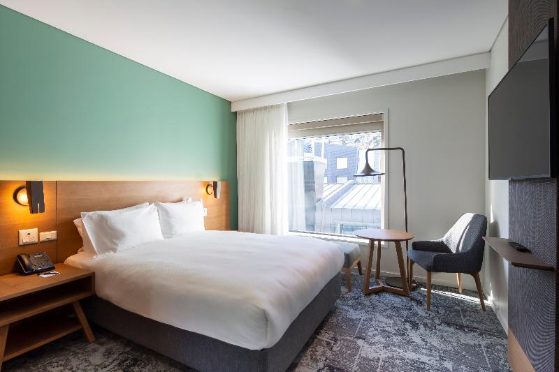 스탠다드 룸 킹사이즈 침대, Holiday Inn Express & Suites Queenstown, An Ihg