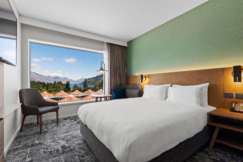 Номер Стандарт Вид на Горы, Holiday Inn Express & Suites Queenstown, An Ihg