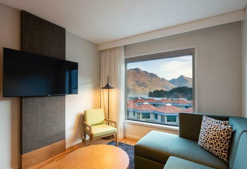 Люкс Вид на Горы, Holiday Inn Express & Suites Queenstown, An Ihg