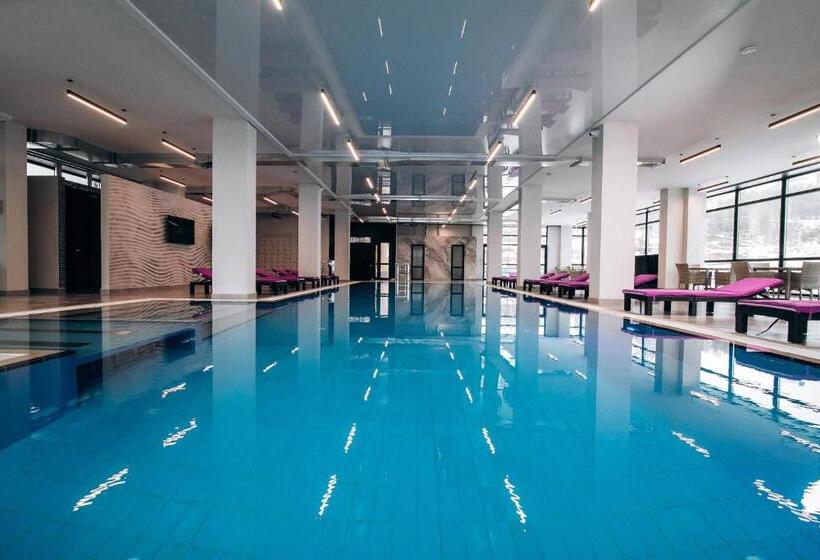 غرفة قياسية ثلاثية, Kasimir Resort Hotel & Spa