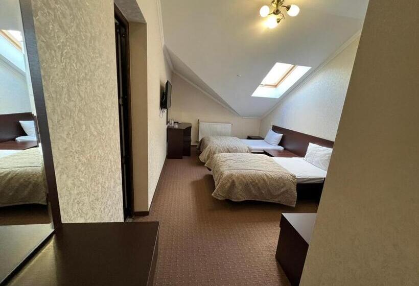 エコノミー４人部屋, Kasimir Resort Hotel & Spa