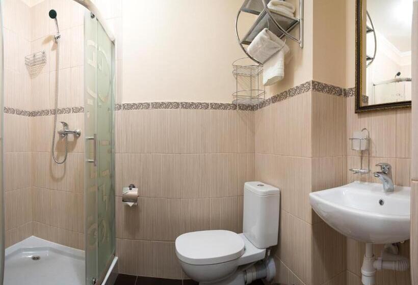 غرفة قياسية مزوَّدة بشُرفة, Kasimir Resort Hotel & Spa