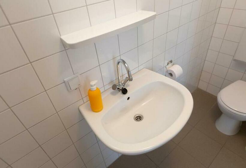 غرفة عائلية, Pink Flamingo Boutique Hostel