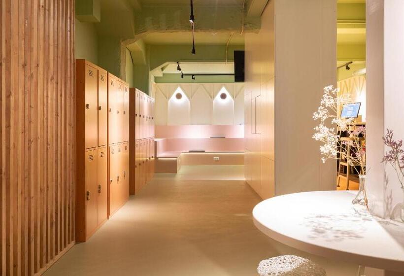 غرفة أساسية, Pink Flamingo Boutique Hostel