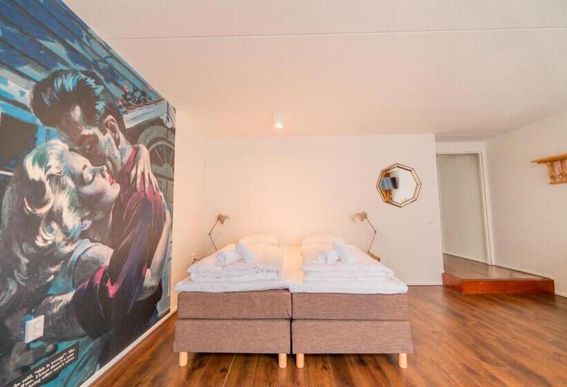 غرفة كومفورت ثلاثية, Pink Flamingo Boutique Hostel