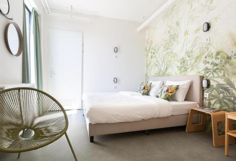 기본룸, Pink Flamingo Boutique Hostel