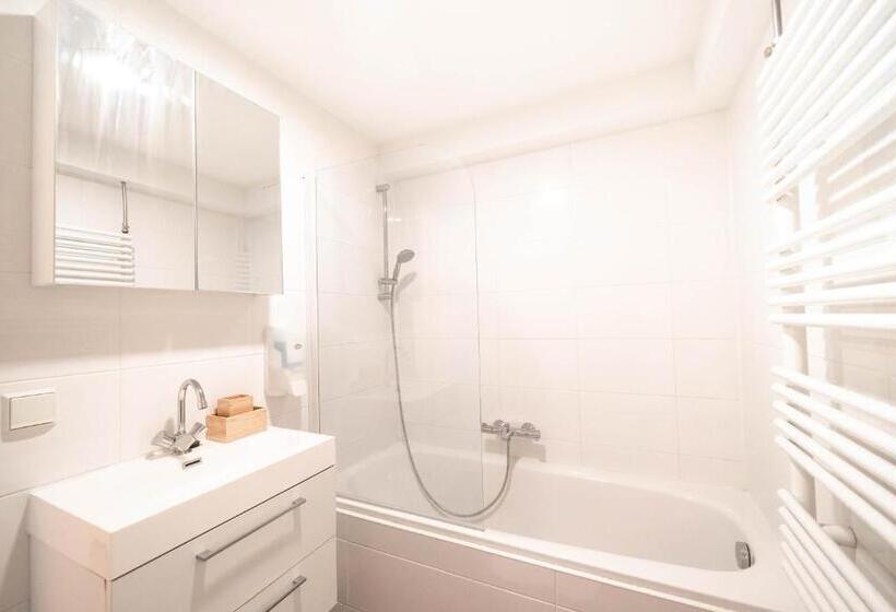 غرفة إقتصادية, Pink Flamingo Boutique Hostel