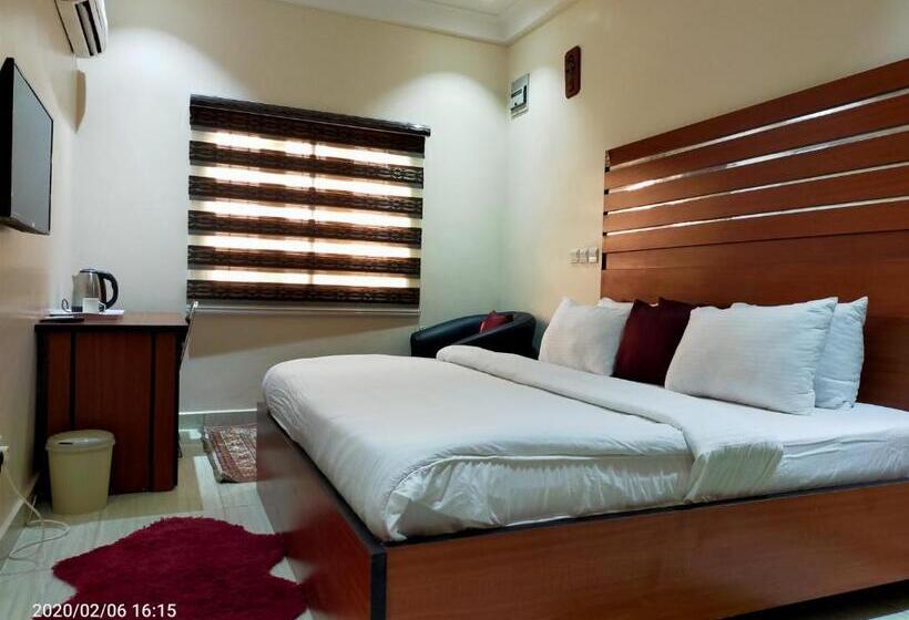 اتاق لوکس, Alim Royal Hotel And Suite