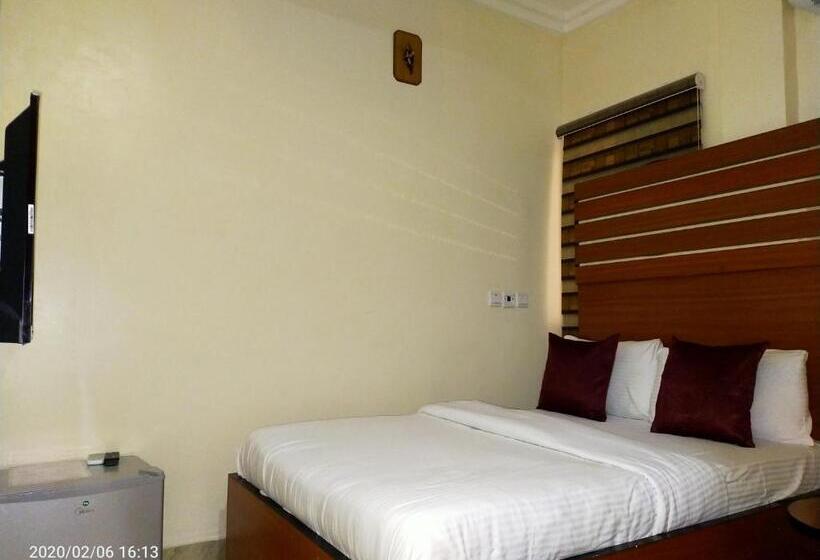 اتاق استاندارد یک نفره, Alim Royal Hotel And Suite